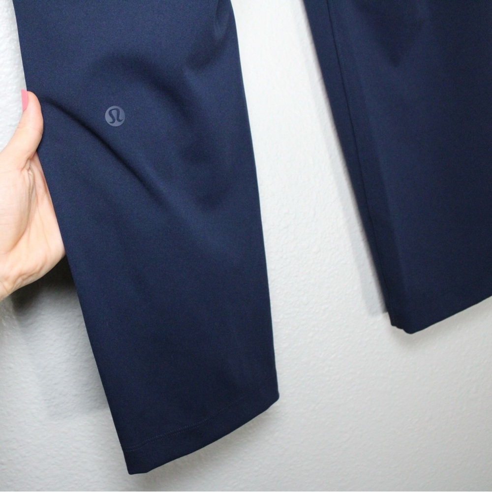 Lululemon High Rise Pant - Picture 3 of 10